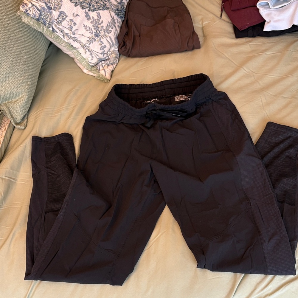 Outdoor Voices Black Athletic Pants